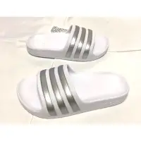 在飛比找蝦皮購物優惠-(請詢問再下標)ADIDAS  愛迪達 一體成型  新上市黑