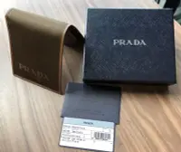 在飛比找Yahoo!奇摩拍賣優惠-[熊熊之家3]保證正品 Prada 咖啡色 防刮尼龍 四卡一