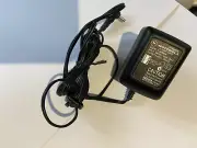 Motorola C115,C116,C117,C121,C123,C155,C156,C300 SPN4683B AC Adaptor Charger