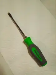 Snap On New SHD6G Green Handle Flat Blade Screwdriver