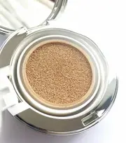 The History Of Whoo Gongjinhyang Seol Radiant White Moisture Cushion Foundation 15g, No.21 Medium Pink