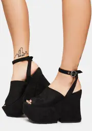 [Lamoda] Show Off Platform Wedge Heels