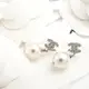 CHANEL 經典雙C LOGO 水鑽鑲嵌珍珠墜飾穿式耳環 (銀色)