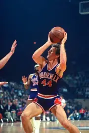 Paul Westphal Phoenix Suns in action v the Washington Bullets at a- Old Photo 1