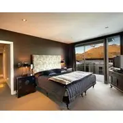 13 Poole Lane By Staysouth