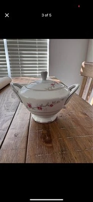 Norleans Debonaire sugar bowl with a lid W Delicate Pink Floral Design