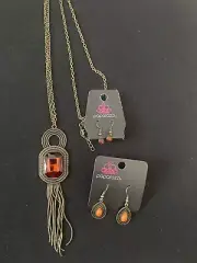 Paparazzi Brass & Orange/Brown Necklace & Earrings