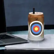 Bullseye 16 oz. Can-shaped glass