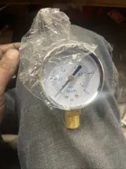 Pressure Gauge 0-15 PSI/kPa M204LBB-PC