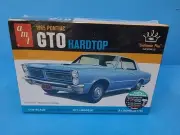 AMT 1965 Pontiac GTO Hardtop 1/25 Scale Model Car Kit 1410M/12 New Sealed