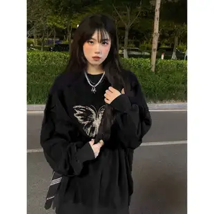 CHAOO 大學t 衛衣 長袖衛衣女 加絨大學t 蝴蝶圖案 韓系衣服 情侶裝 黑色大學t 韓國情侶裝 冬季衣服 女生上衣