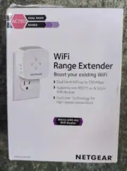 Netgear WiFi Rage Extender AC750 Wall Plug In Brand New In Box