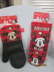 Merry Christmas Disney Mickey Mouse Potholder & Oven Mitts New