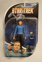 NEW RARE COMMANDER Dr McCoy STAR TREK 2008 TV ACTION FIGURE DIAMOND SELECT
