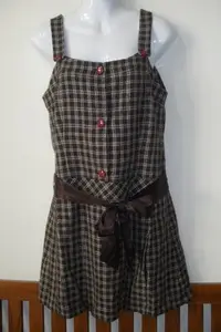 在飛比找Yahoo!奇摩拍賣優惠-全新H2O秋冬羊毛混紡吊帶裙 M