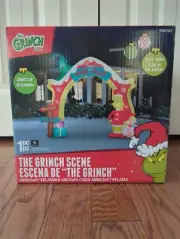 Grinch Dr Seuss's 11 ft Lighted The Grinch Christmas Inflatable Arch Gemmy