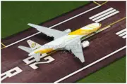 1:400 JC Wings Nokscoot BOEING 777-200ER Passenger Plane Flap Down Diecast Model