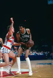 George Gervin Of The San Antonio Spurs 1980 Basketball Photo 6