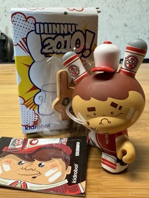 Kidrobot Dunny 2010 Series Sports Fan by Tizieu 3" Vinyl Figure