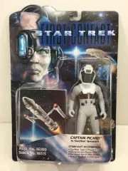 NEW *Sealed* STAR TREK First Contact Playmates 6" Action Figure Picard Spacesuit
