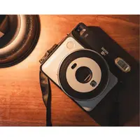 在飛比找蝦皮購物優惠-Fujifilm Instax SQ6 珍珠白 裸機 二手