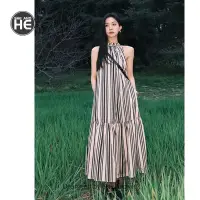 在飛比找蝦皮商城精選優惠-韓版復古咖色條紋掛脖洋裝女 設計感小眾 寬鬆 氣質 大擺長裙