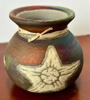 Signed Jeremy Diller 3 inch Starfish Vase