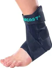 Aircast AirSport Ankle Support Brace, Right, Large (2 Pack)