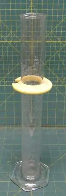 Corning Pyrex Reusable Graduated Cylinder with Protective Guard 250mL 3024-250
