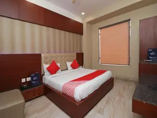 Capital O 2594 Hotel Kanchan Residency