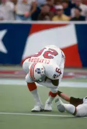 Raymond Clayborn of the New England Patriots 1981 NFL PHOTO 2