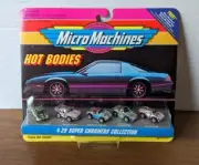 Micro Machines Hot Bodies #29 Super Chromers Collection Galoob NEW Bad Packaging