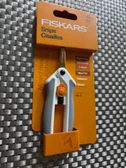 NEW 5" Fiskars Easy Action Micro Tip Titanium Scissors Snips N5 Spring Action
