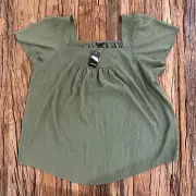 Torrid Blouse Women's 2X Green Crinkle Chiffon Flutter Sleeve Semi Sheer NEW