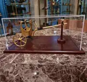 Limited Golden War Chariot of King Tutankhamun, (Museum version) W Certificate