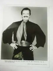 Robert Goulet (El Gallo) 30th anniversary tour of The Fantastics 8"x 10" Photo