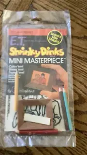 Vintage 1982 E.T & Elliott Shrinky Dinks Colorforms Mini Masterpiece 1110C NEW