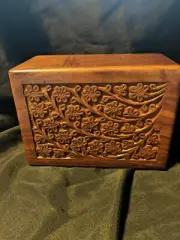 Wooden Tree of Life Cremation Keepsake / Urn Box For Pet Ashes 7.5"×5.5"×3.5"