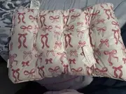 Cupcakes and Cashmere Pet Crate Mat Bed Pillow PINK BOWS 24 X 19” Coquette NEW