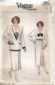 Vogue 9202 Misses Jacket Skirt Blouse Size 14