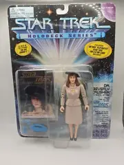 ⭐ Star Trek The Next Generation Beverly Crusher (Holodeck) Action Figure ⭐