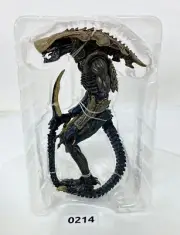 NECA Aliens Vs Predator Arcade Chrysalis Alien NO BOX But NEW Never Used