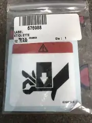 MANITOU SAFETY DECAL SIGN STICKER LABLE 676988