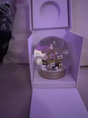 New Limited Edition chanel snow globe ;rare!!!