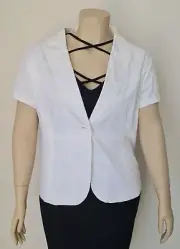 City Chic Ladies Summer Tuxedo Short Sleeve Jacket sizes 26 28 Colour White