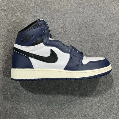 Air Jordan 1 Retro High OG GS ‘Midnight Navy’ Size 6.5Y