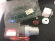 NEW NUMATICS 12RS1200C PRESSURE REGULATOR WITH 214-103A GAUGE 110