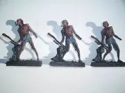 BEASTS AND BEINGS ZOMBIES - HACHETTE COLLECTABLES 3 x ZOMBIE FIGURES NEW