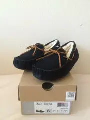 UGG Australia Dakota Slipper Moccasin Black Womens US6