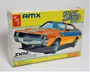 AMT Matchbox PK2110 1/43 SnapFit 1969 AMC AMX 2-Door Hardtop Plastic Model Kit